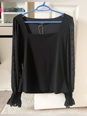 (NWT) Ever New Posie Shirred Georgette Sleeve Top
